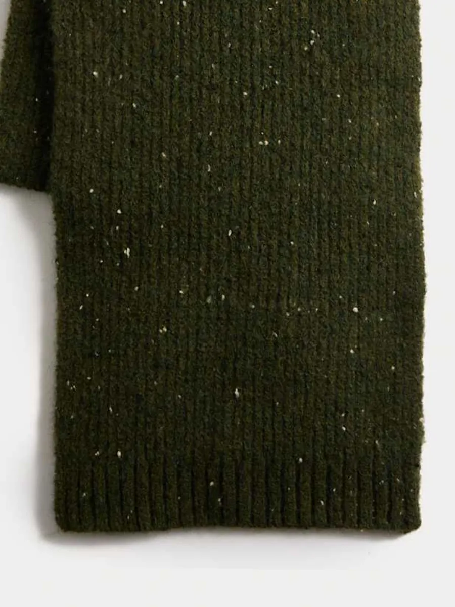 SOFT SPECKLED WINTER SCARF