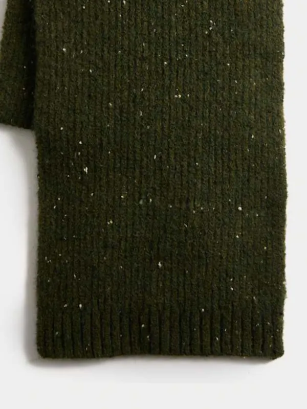 SOFT SPECKLED WINTER SCARF