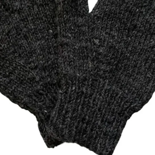 Dark Gray Chunky Knit Winter Gloves