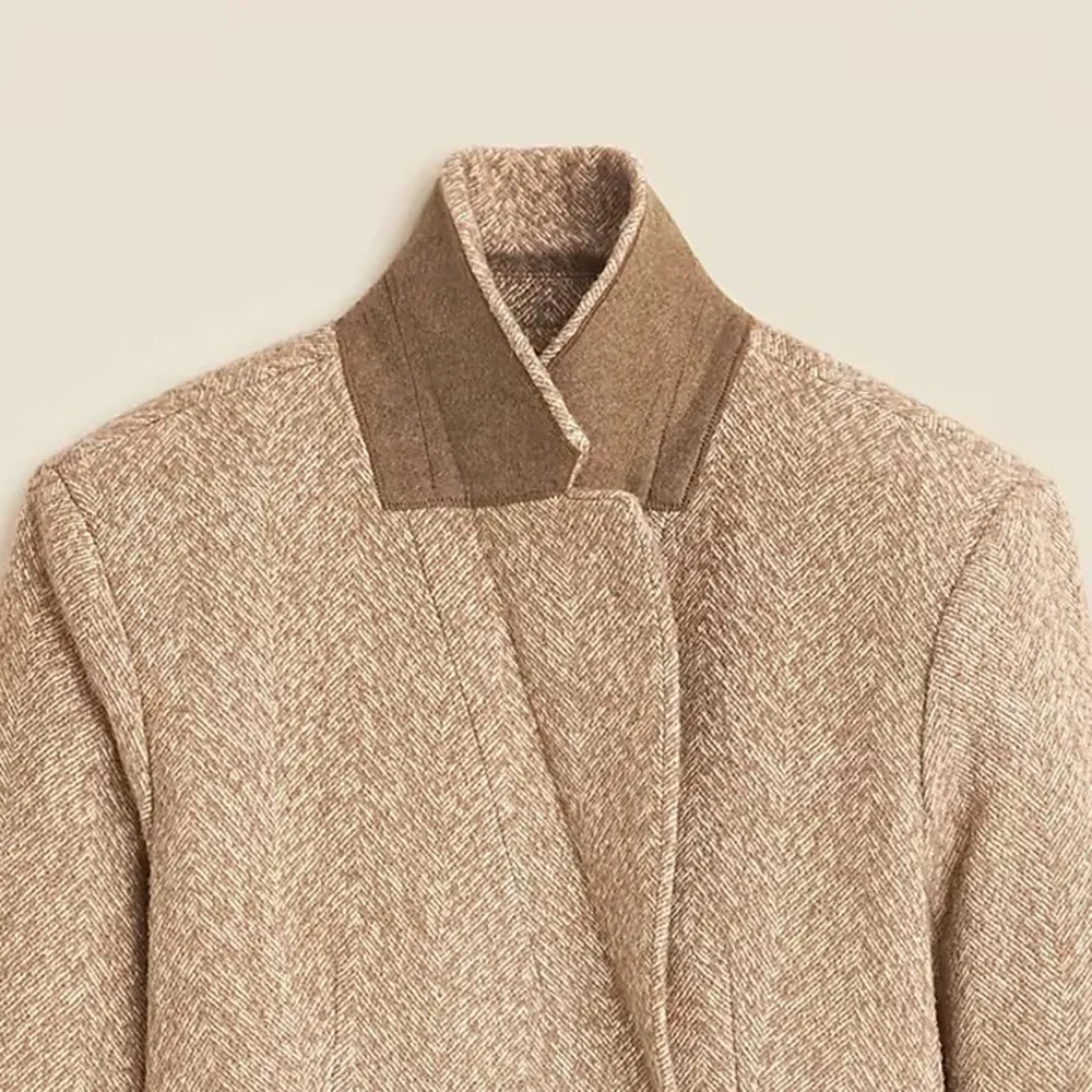 Double-Breasted Coat in Herringbone