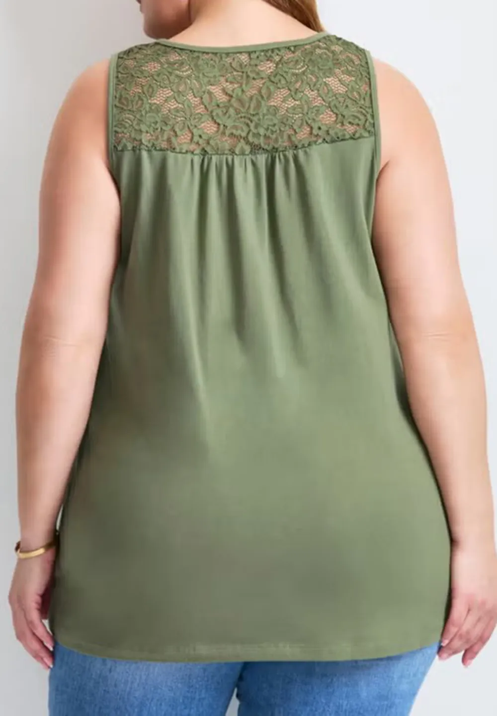 Round Neck Sleeveless Top