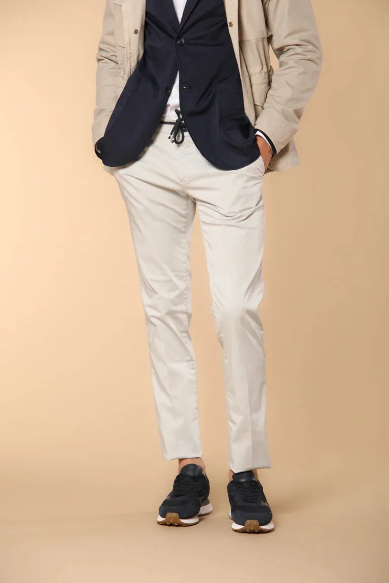 Men's Off-White Twill Elastic Waist Slim Fit Trousers