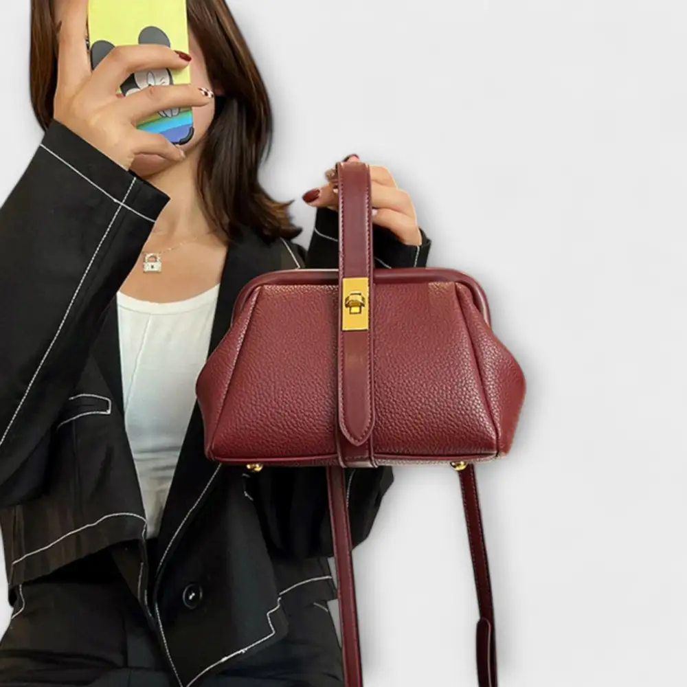 Minimal Carry Handbag