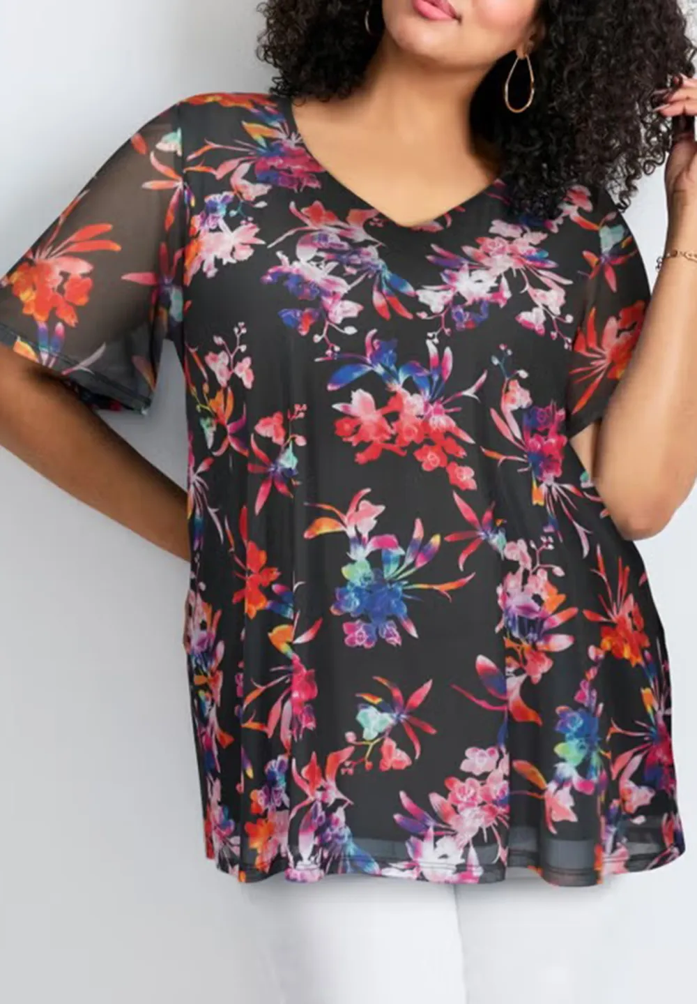 Lightweight V-Neck Short Sleeved Shirt