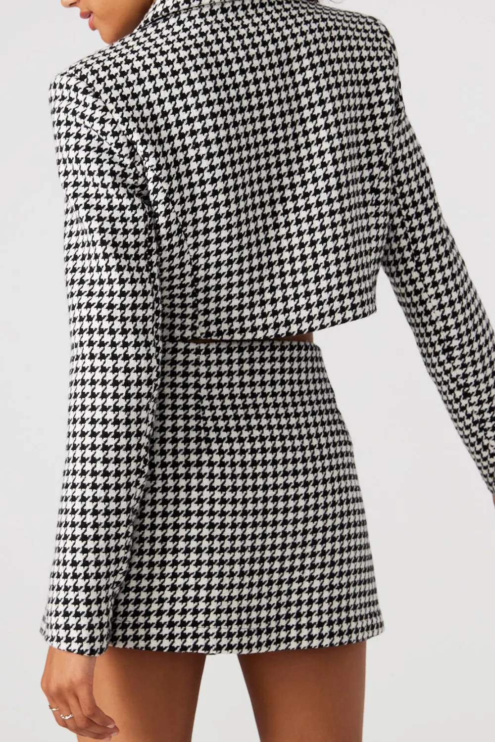 V Neck Cropped Blazer Brown