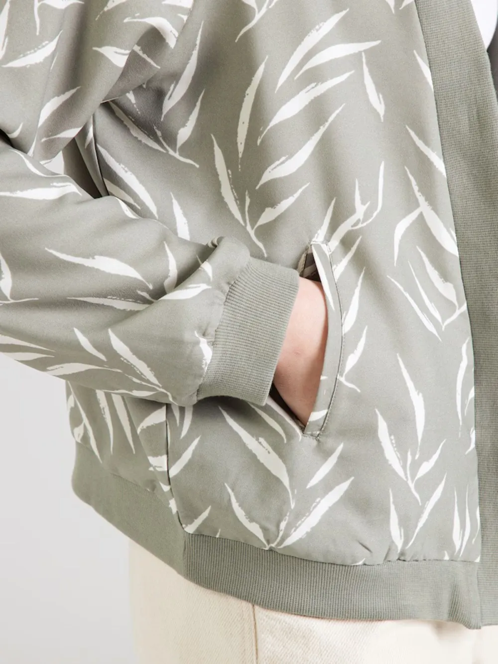 Art Graphic Between-Season Jacket