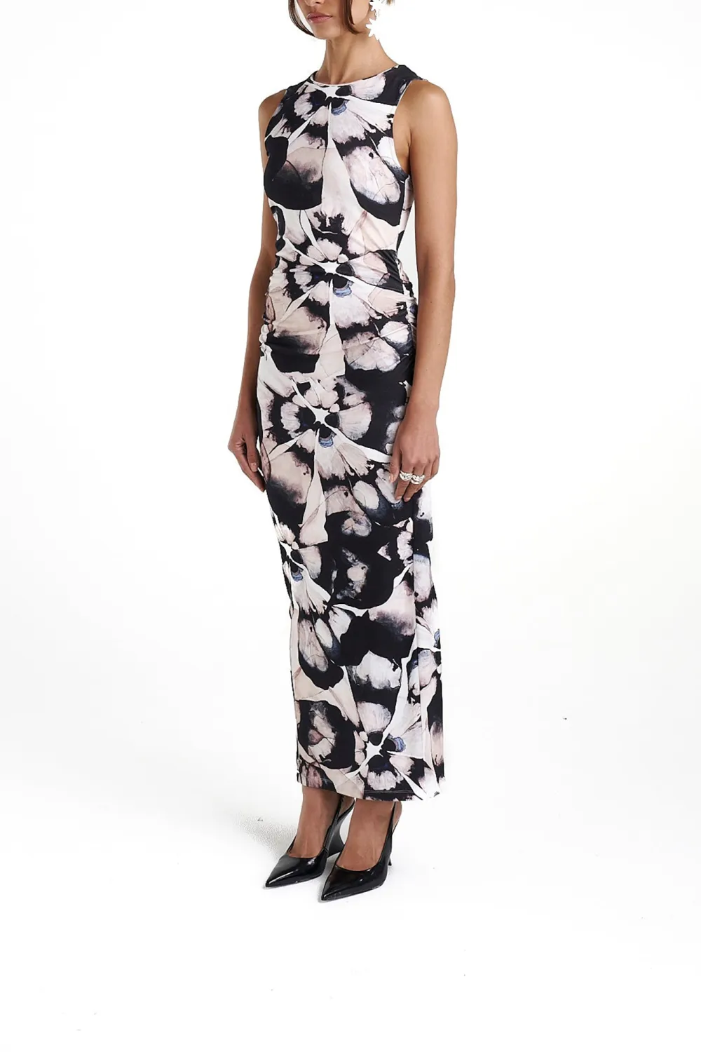 Black Round Neck Personalized Art Plant Flowers Dresses