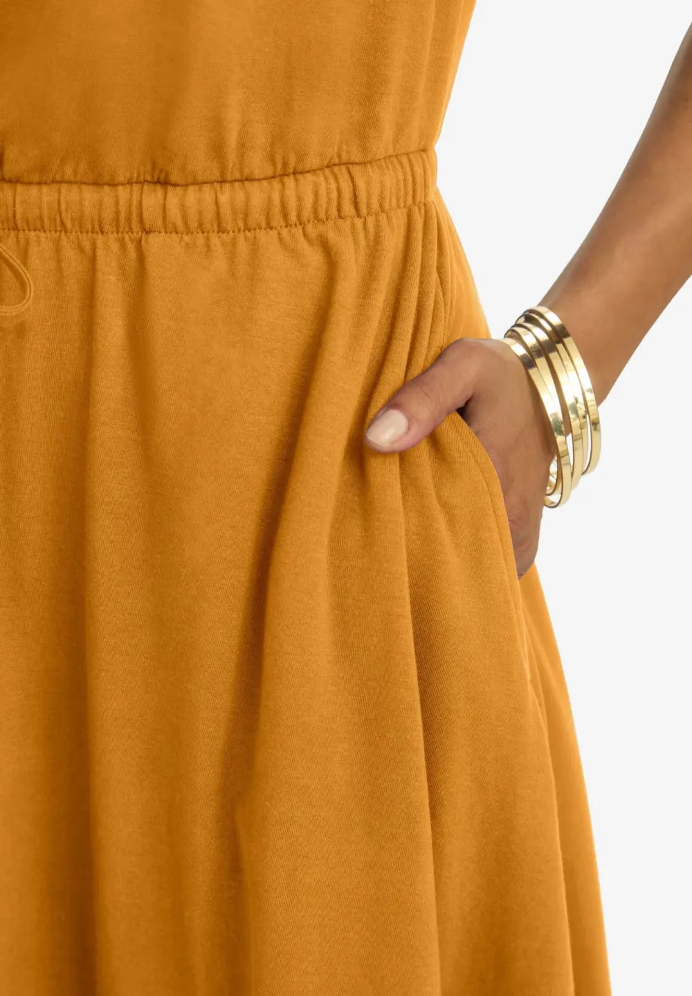 Solid Color Waist Cinched Round Neck Dress