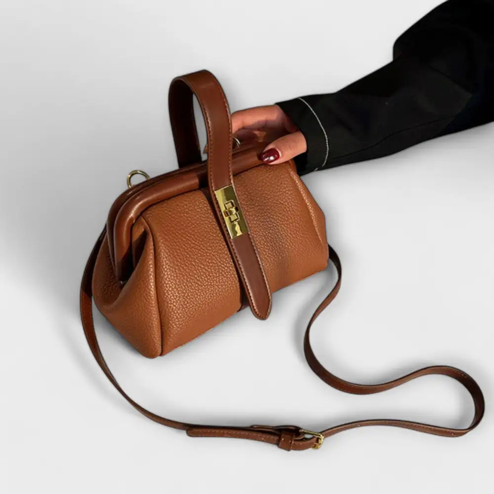 Minimal Carry Handbag