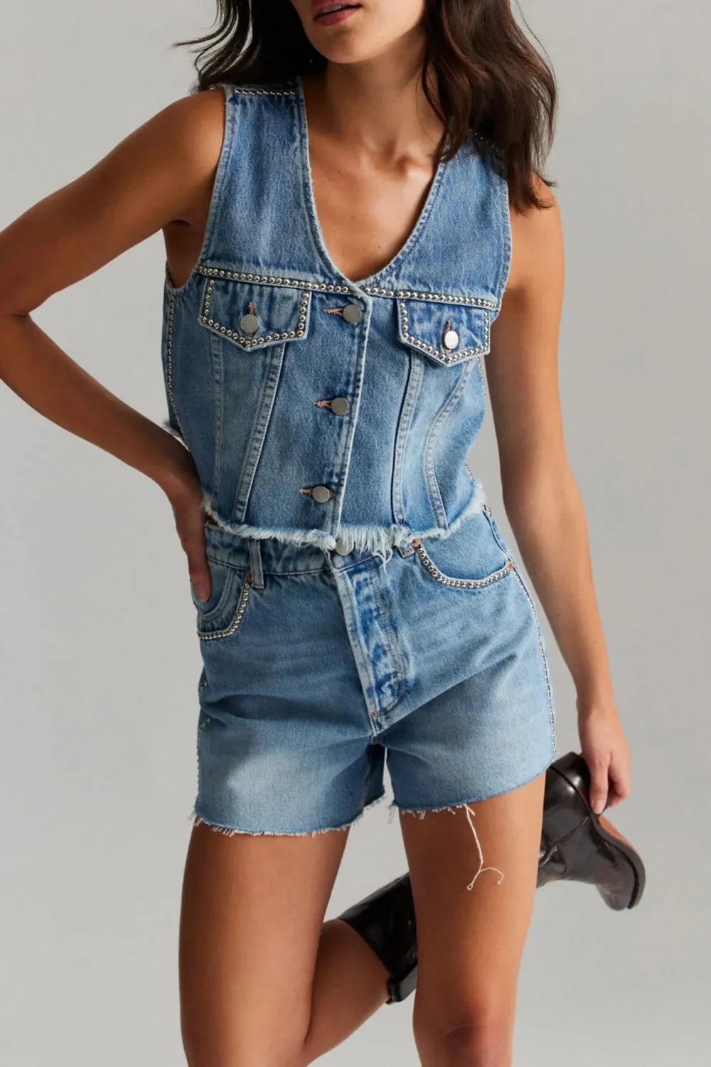 Blue Fashionable Frayed Denim Studs Tank Tops
