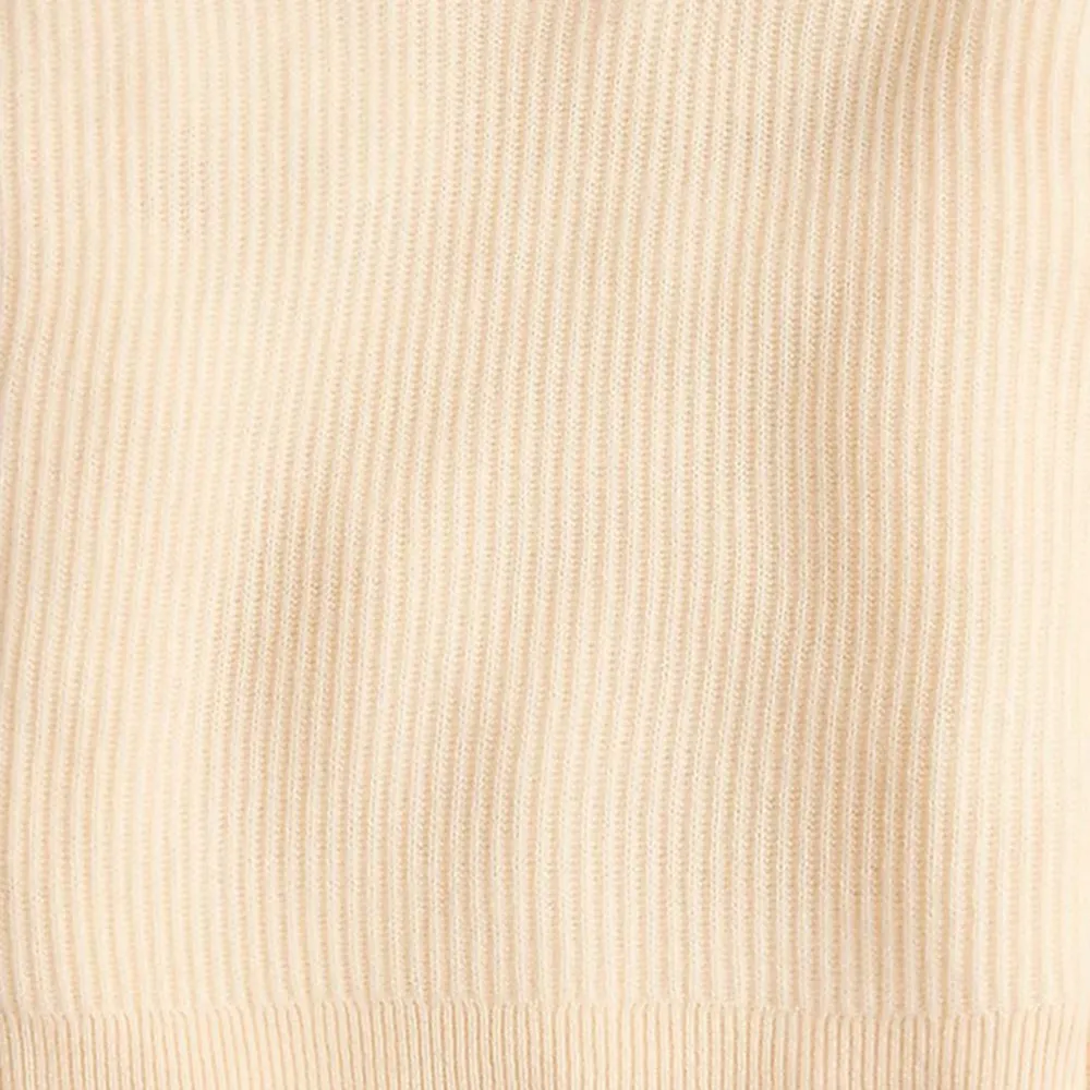 Ribbed Cashmere Cropped Crewneck Sweaters