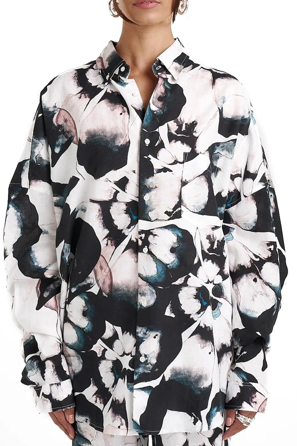 Classic Artistic Flowers  Long-Sleeved Shirt