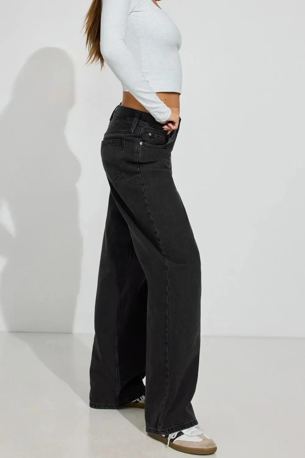 Black Loose Fit Jeans