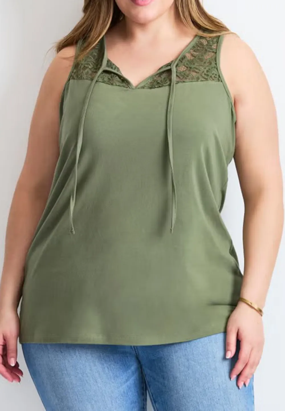 Round Neck Sleeveless Top