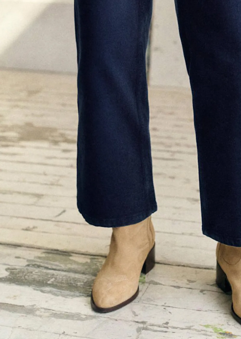 Embroidered Wide-Leg Flared High-Waist Trousers