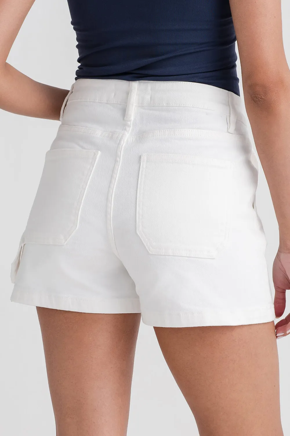 Casual White Utility Shorts - White