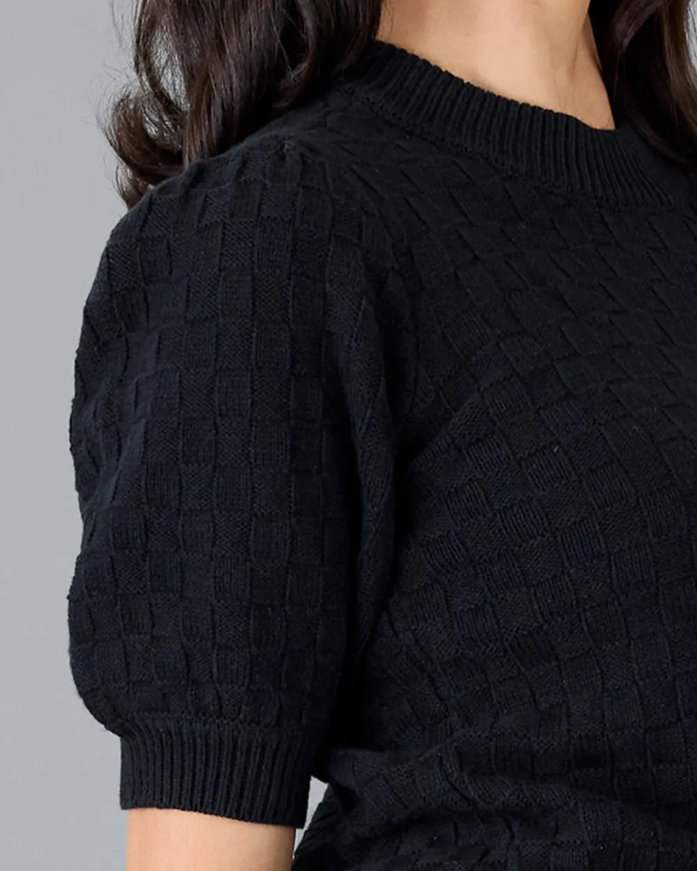 Black Short Sleeve Knitted Sweater
