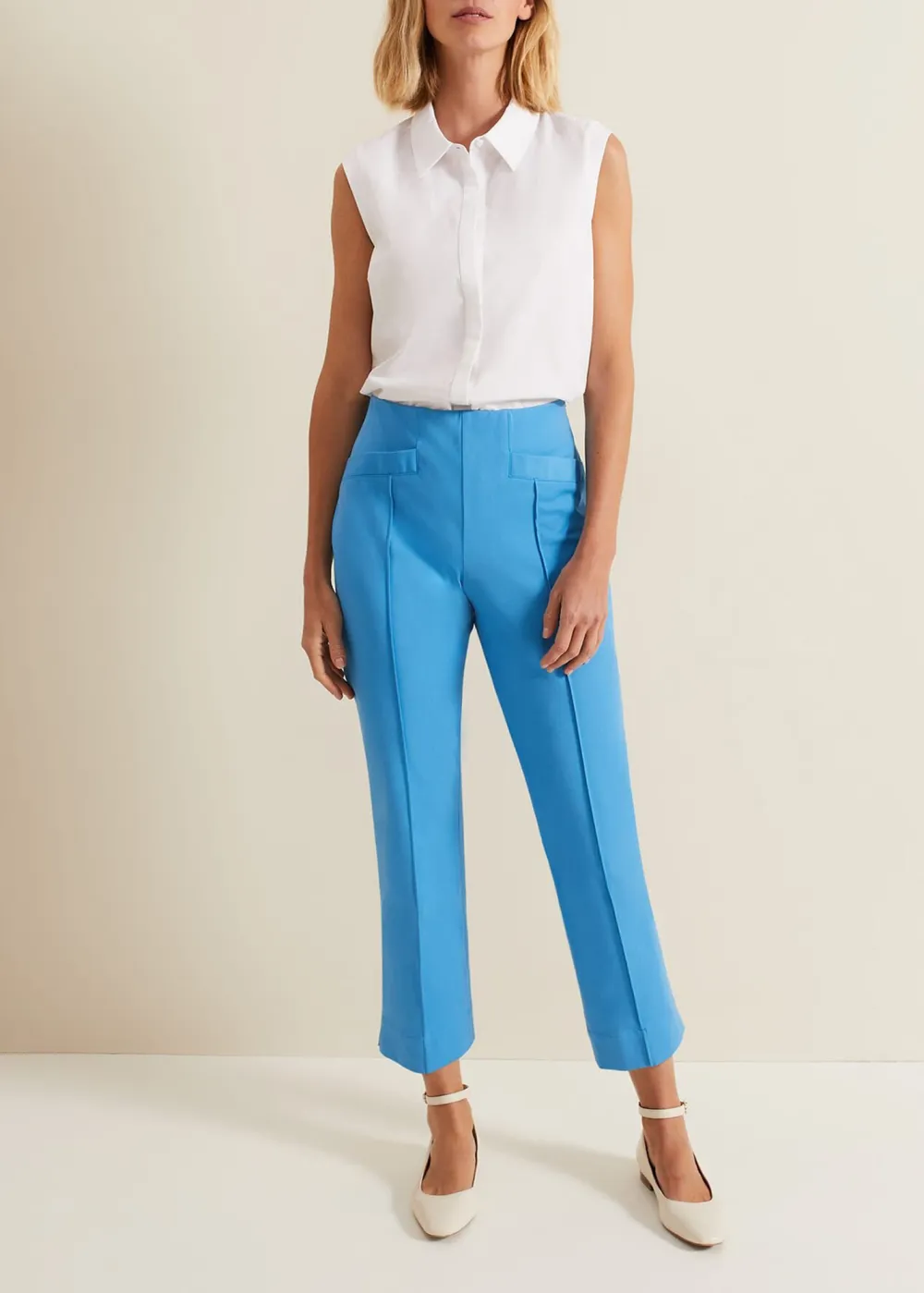 Conical Lady Pleated Trouser Suit