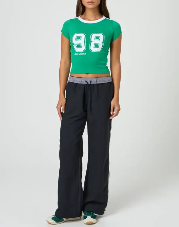 Cropped Fitted Graphic Tee