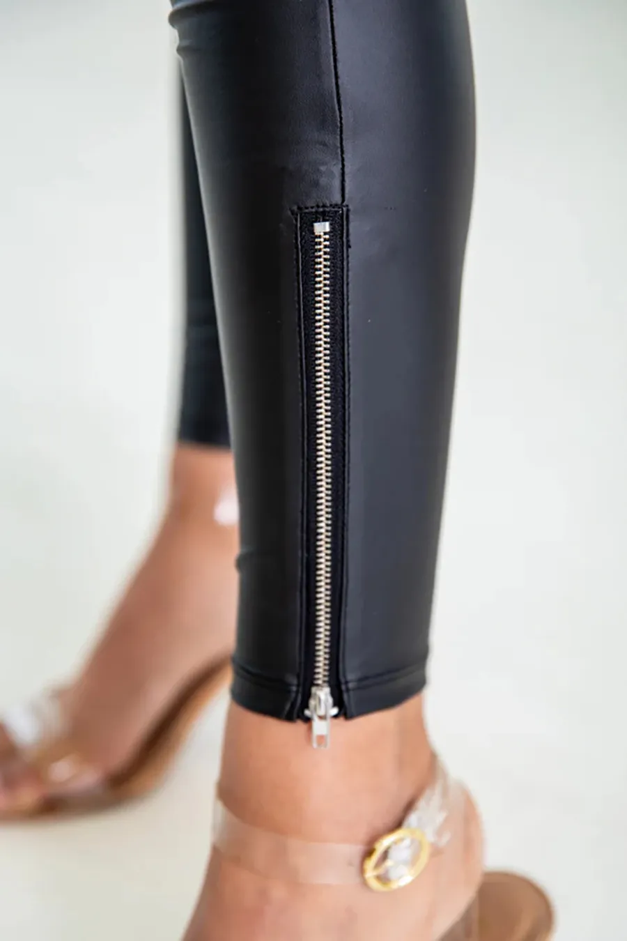 Black Faux Leather Zipper Detail Leggings