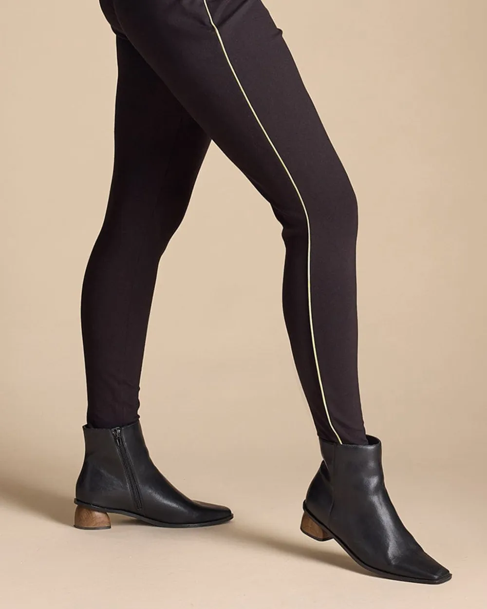 Black Elastic Waist Legging