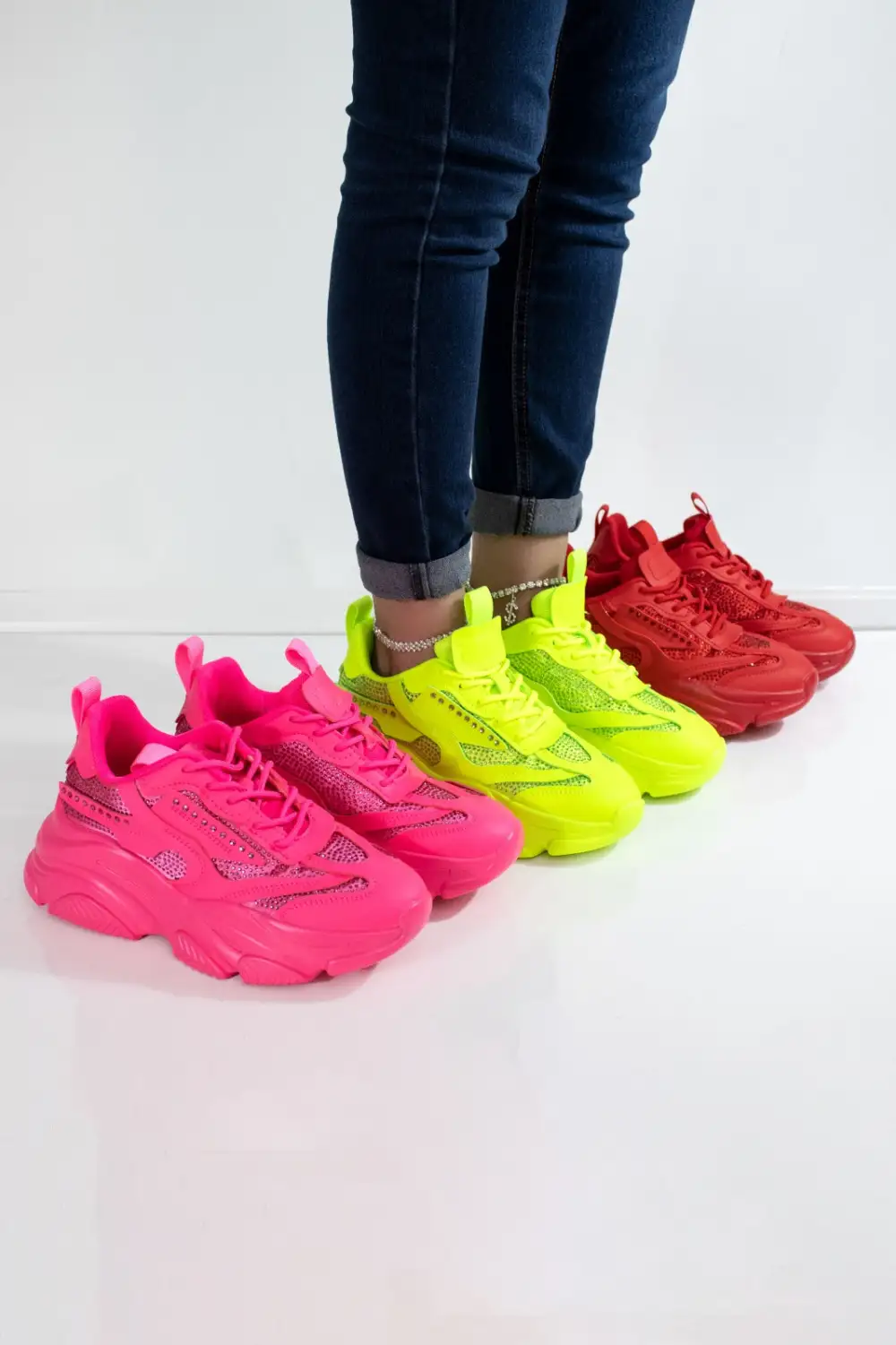 CHARLEE | NEON YELLOW