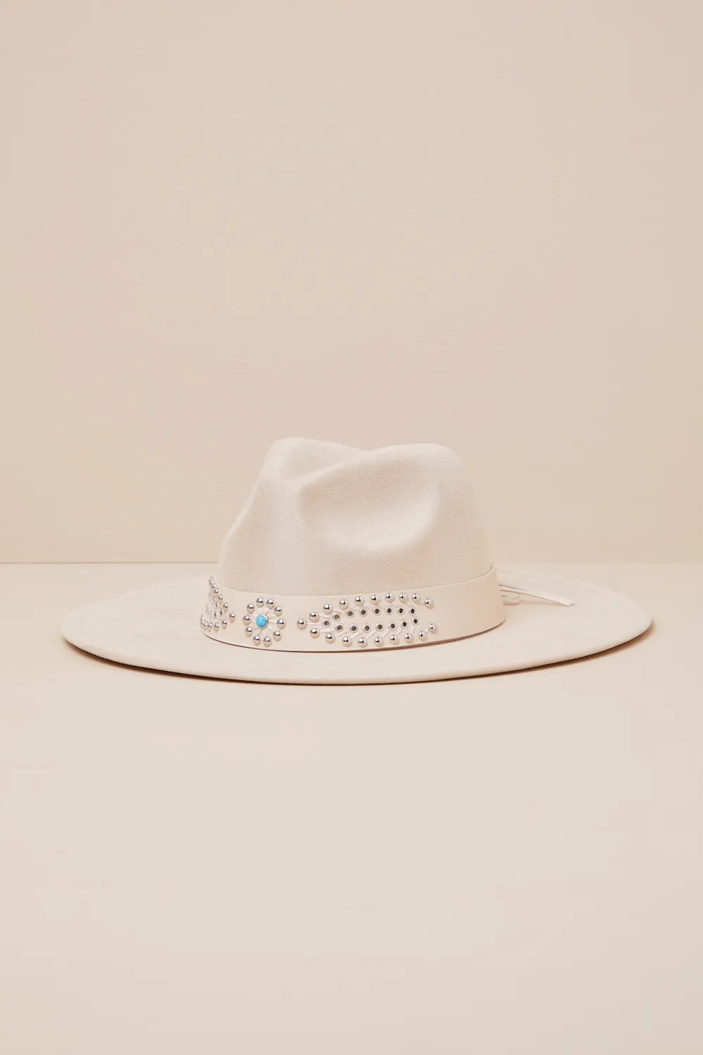 Western Style Rivet Design Tie Hat