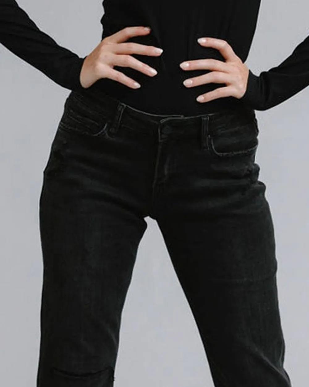 Mid Rise Boyfriend Style Jean