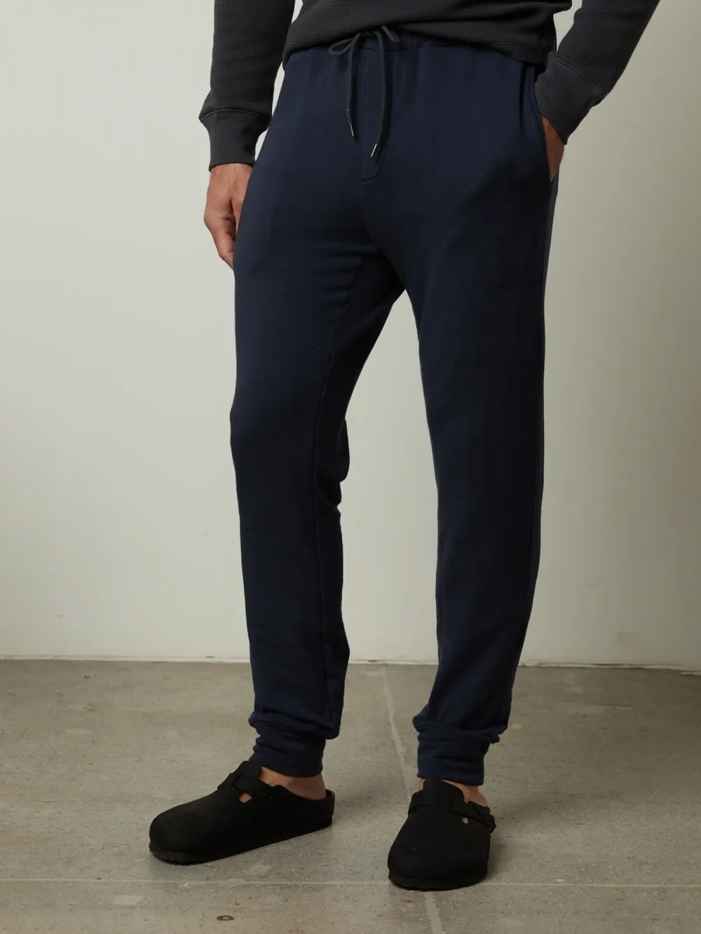 Men's Fashion Sports Style Drawstring Casual Pants