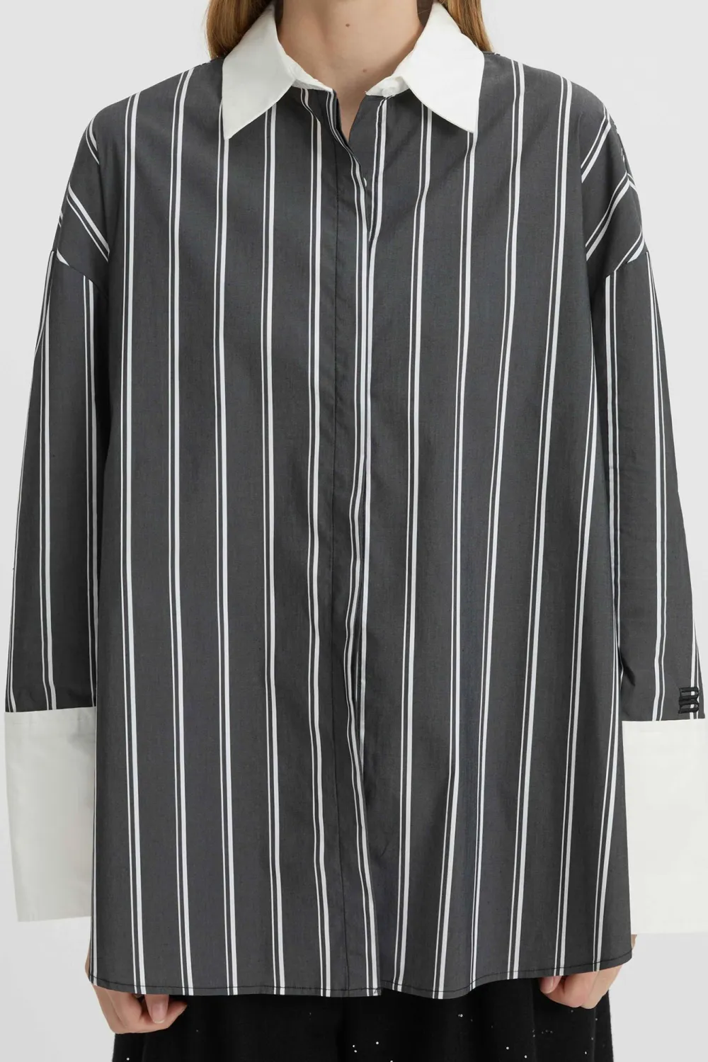 Classic Black And White Stripe Short-Sleeved Shirt