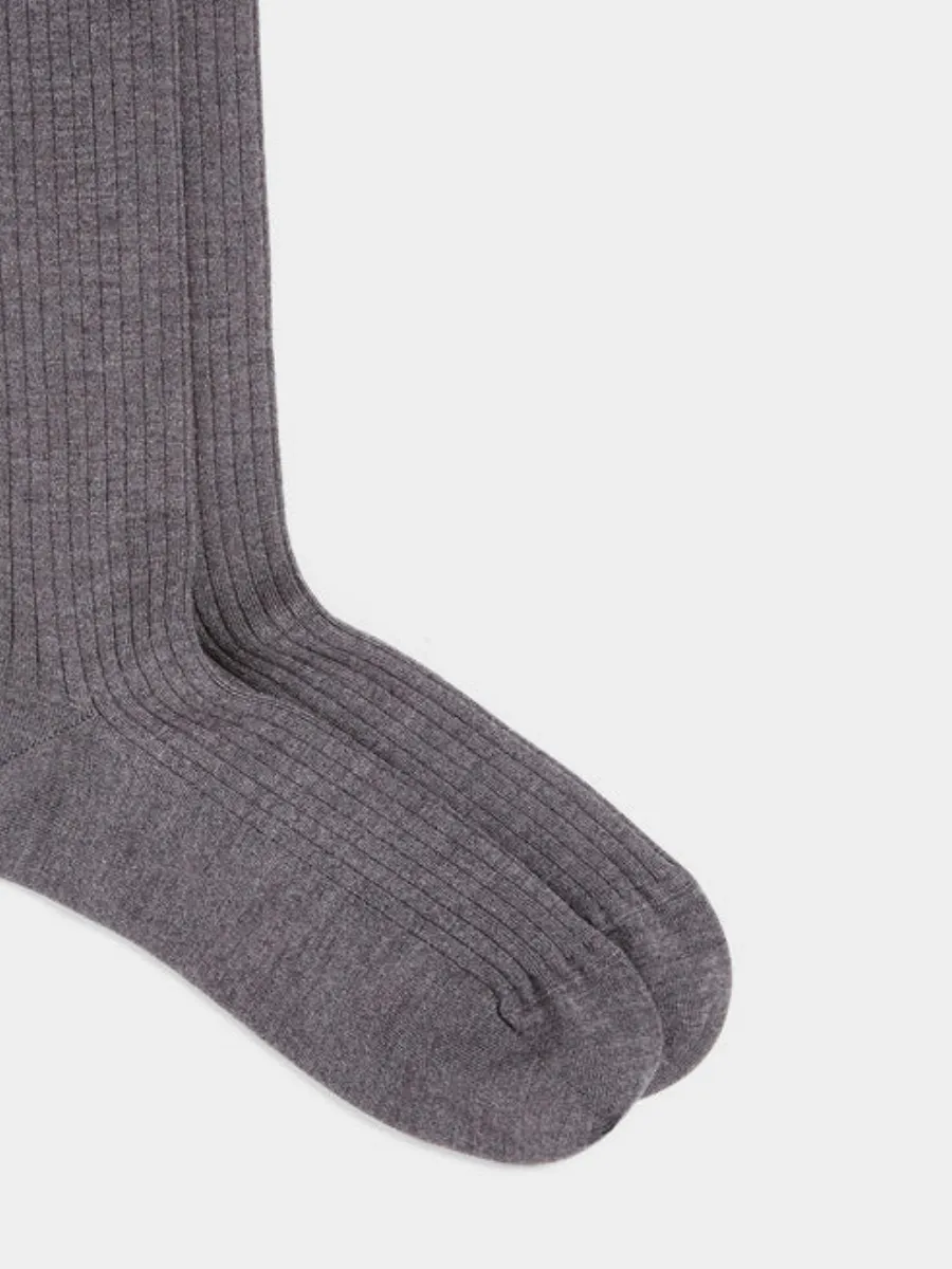 Ribbed Dress Socks
