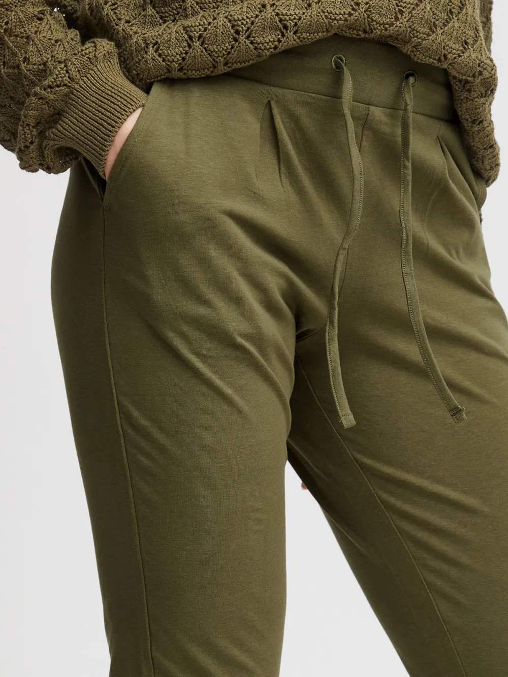 Side Pockets Casual Style Pants