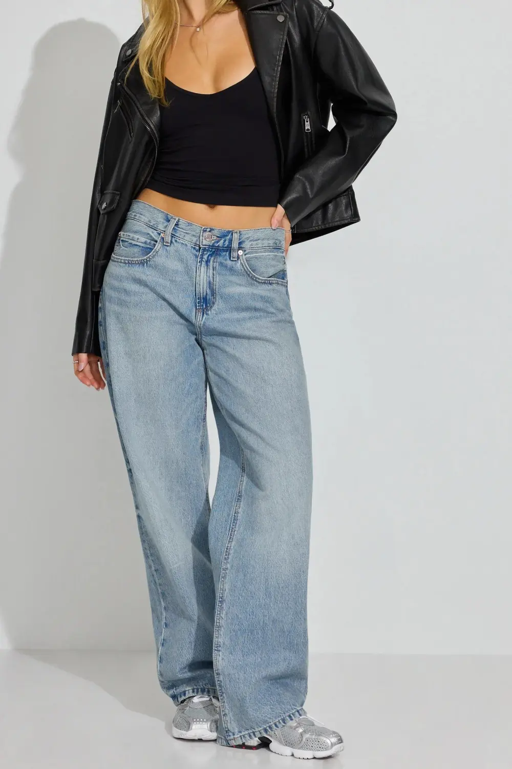 Low Rise Baggy Blue Jeans