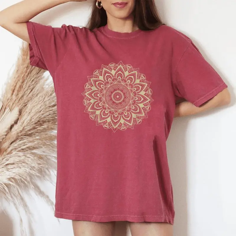 Subtle Mandala 8647 Resist Anti Trump Feminist Women's Oversized Comfort T-Shirt