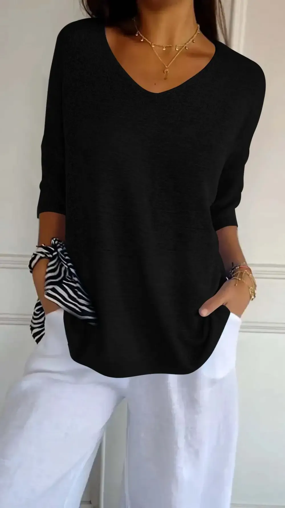 Solid Color Knitted V-neck Top(The first 50 customers will receive a $15 reward upon delivery)