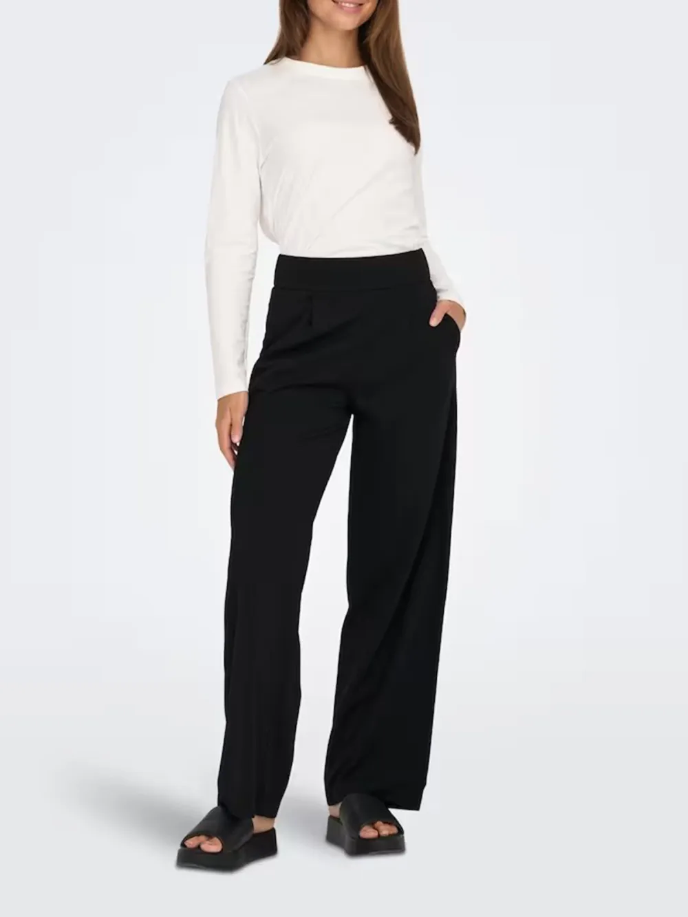 Casual Style Wide Leg Pleat-Front Pants