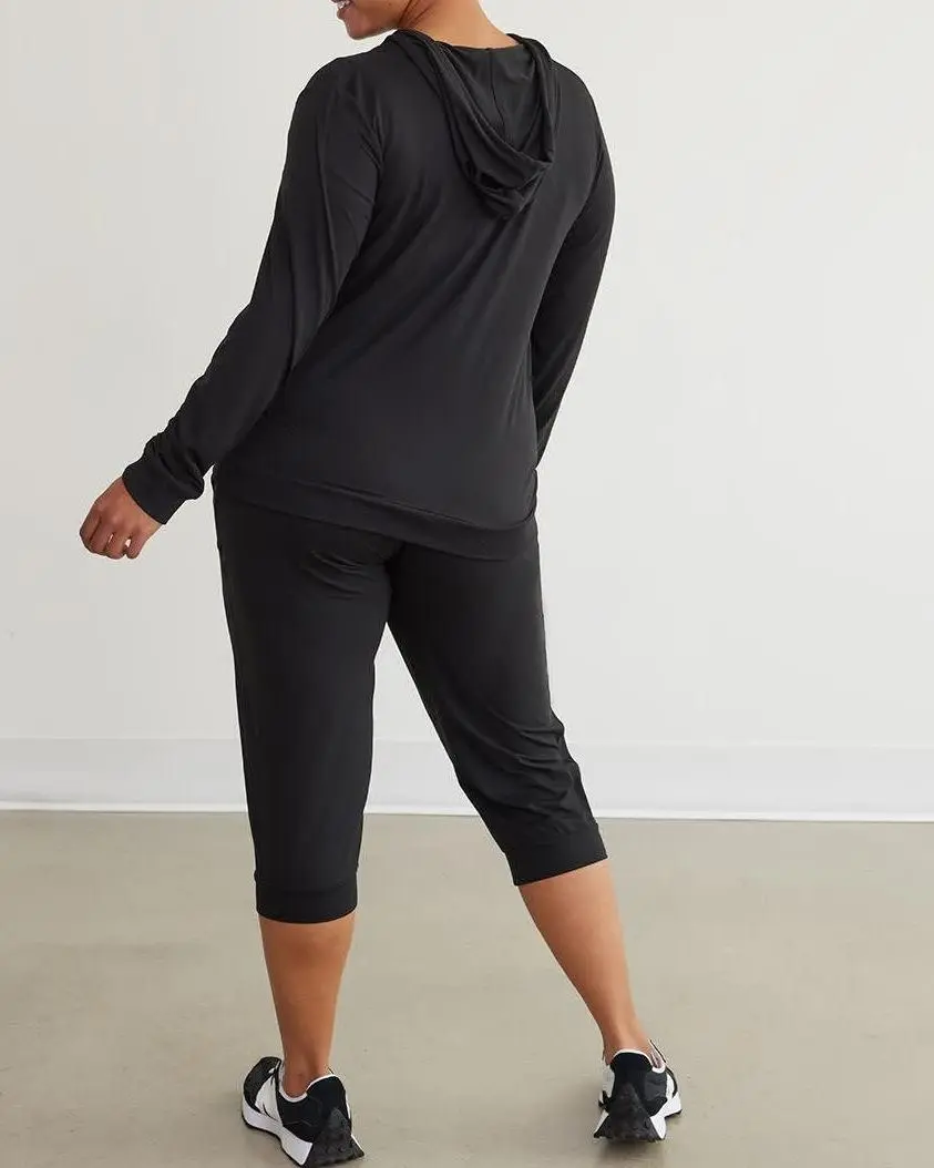 Dark Hooded Jacket For Relaxed Casual Daily Style