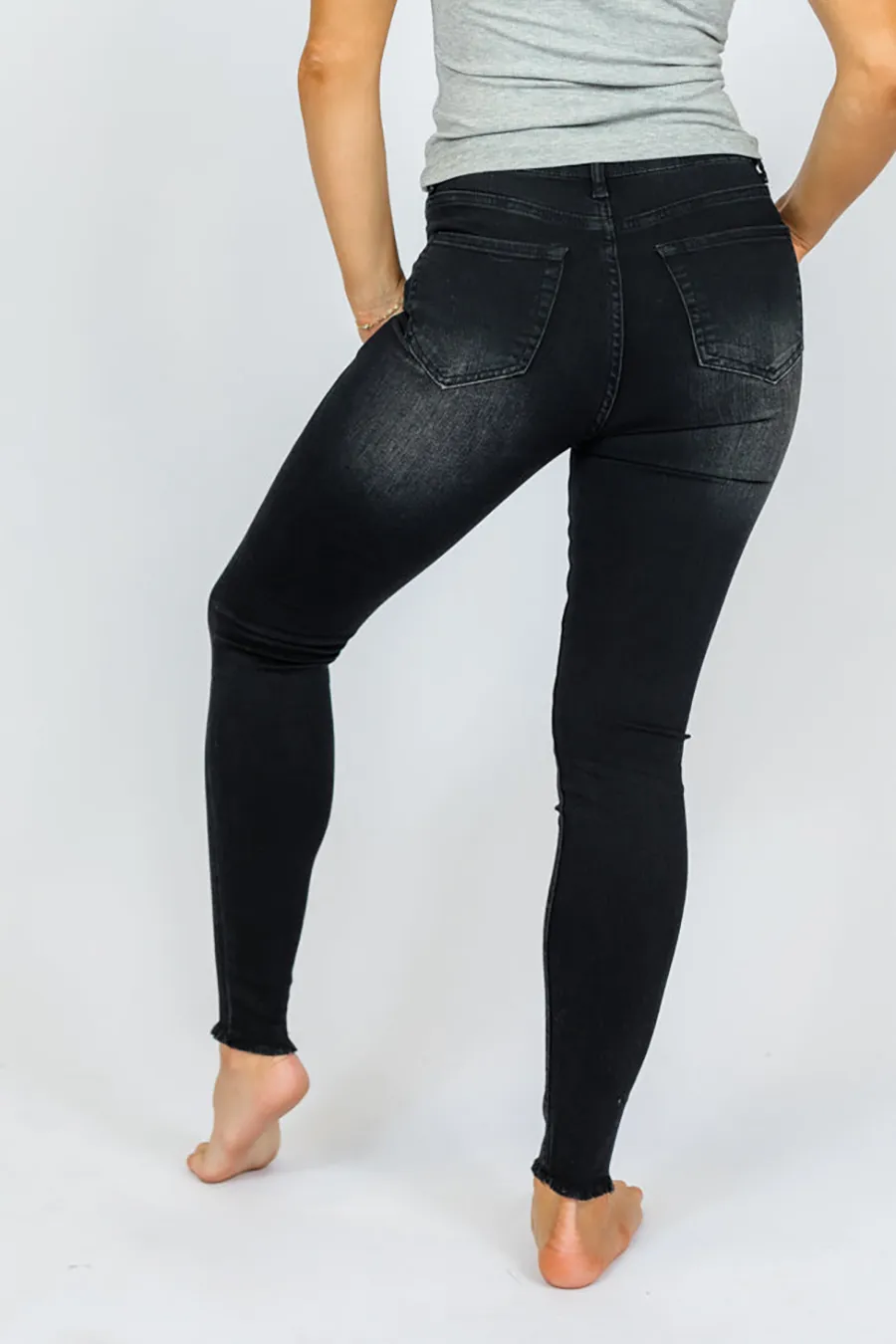 Black Skinny Jeans