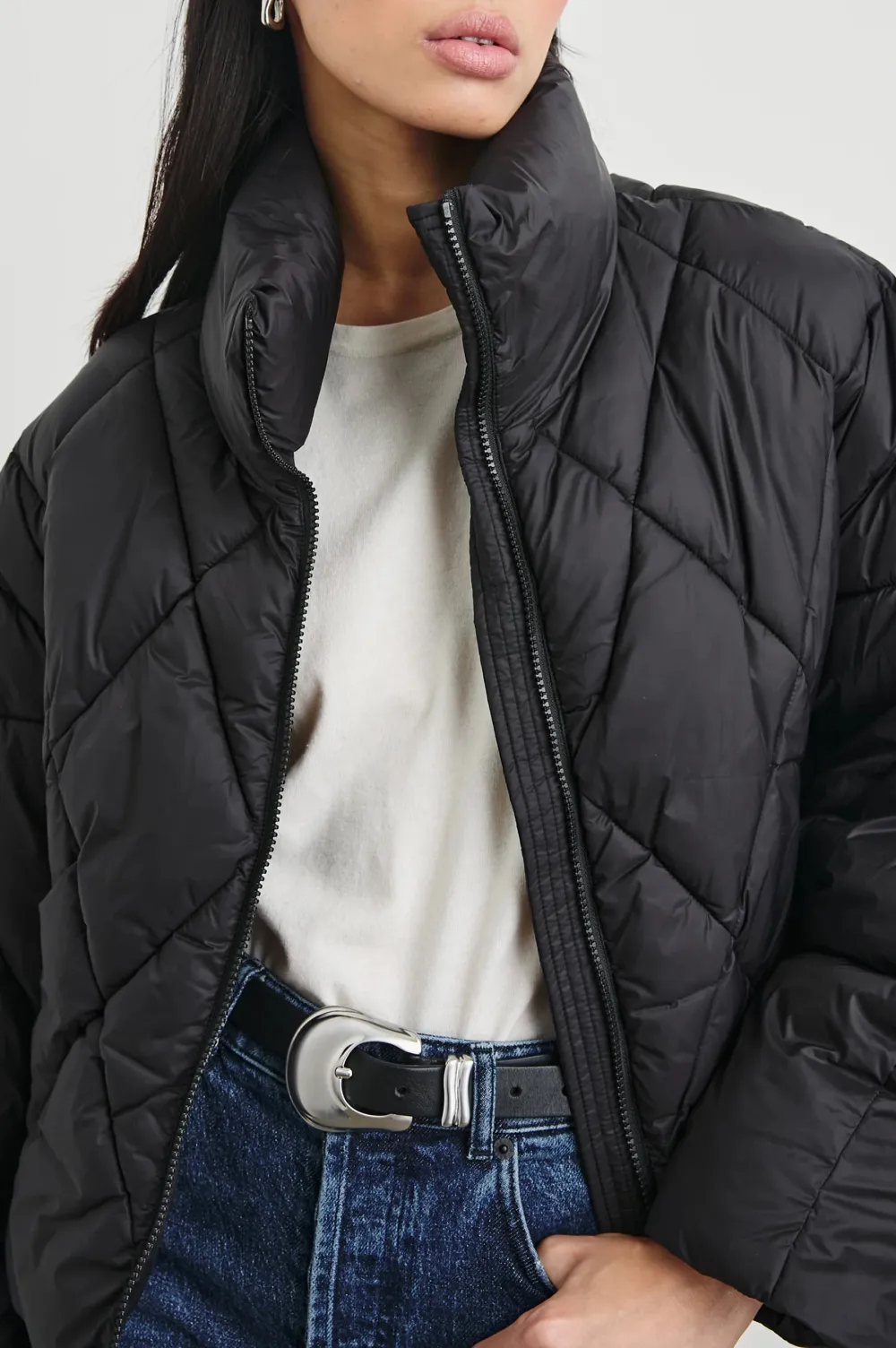 Thick And Warm Short-Sleeved Women's Down Jacket