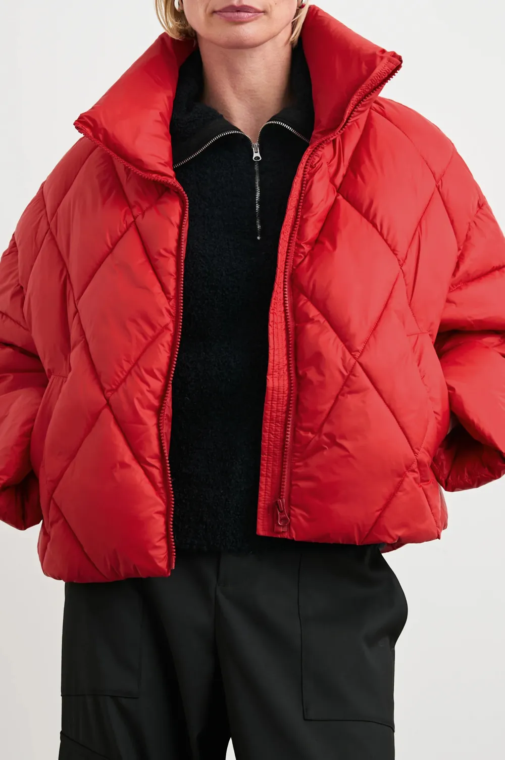 Thick And Warm Short-Sleeved Women's Down Jacket
