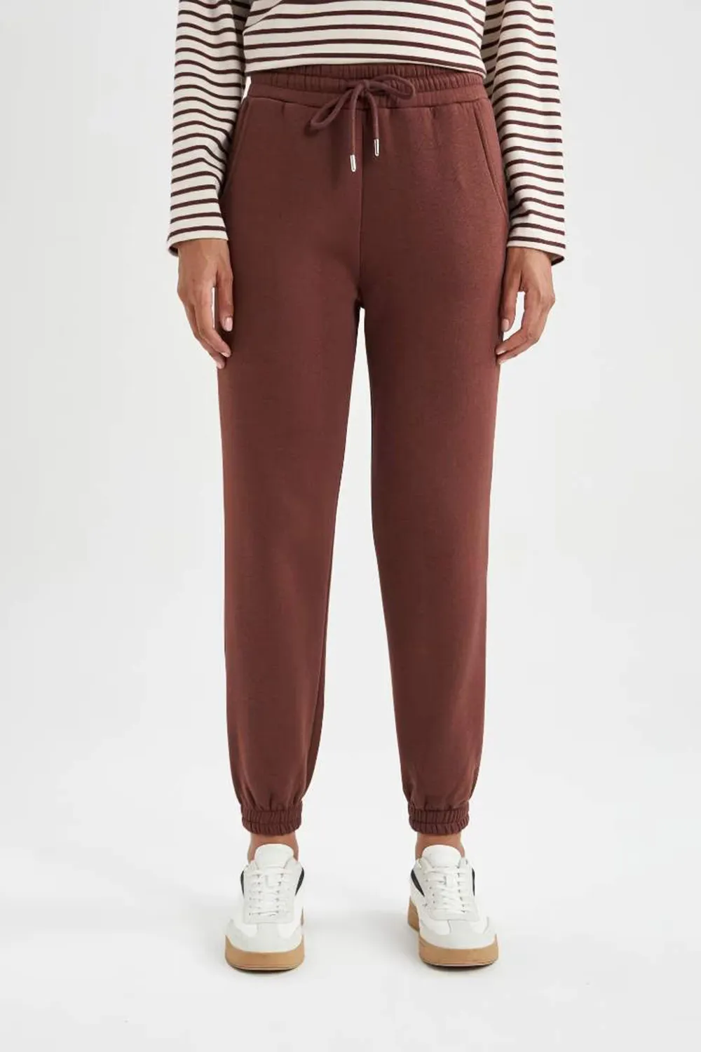 Chic Solid Trousers