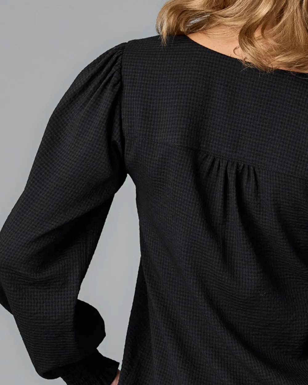 Comfortable Black Daily Blouse