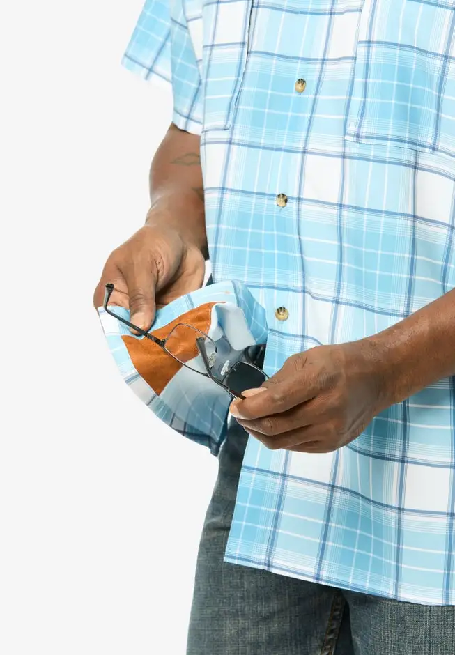 Double Pocket Short Sleeve Performance Shirt