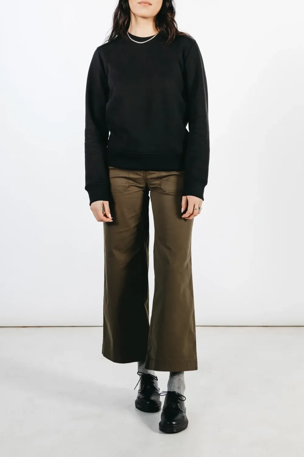 The Crew Black Sweatshirt