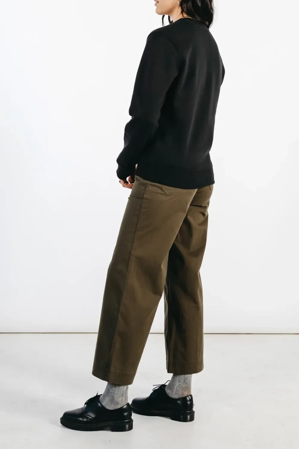 The Crew Black Sweatshirt