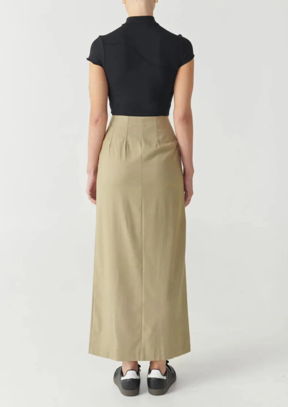 Black Mock Neck Short Sleeve Top