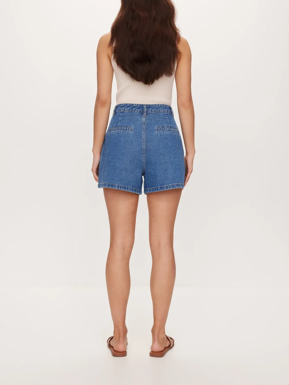 Daily Pleat Front Short