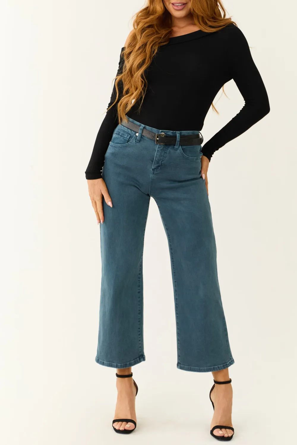 Mid - Wash Wide Leg Crop Jeans