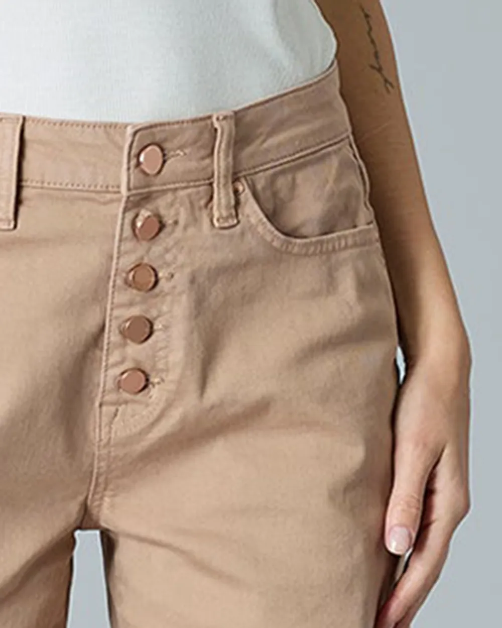 Brown Sugar Mid Length Short