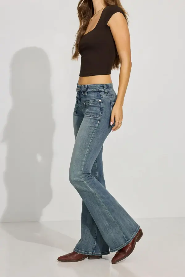 Low Rise Loose Fitting Flared Blue Jeans